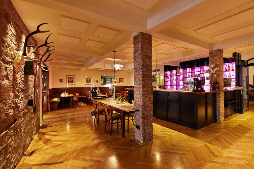 Hotel Zum Roten Baeren Freiburg Restaurace fotografie